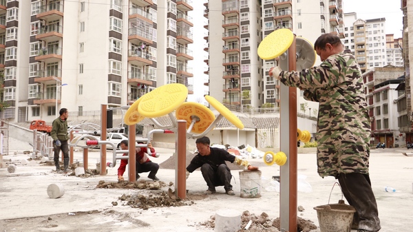 完美体育推动全民健身 贵州三都各地增设体育设施(图2)