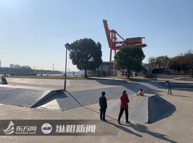 完美体育家门口的社会体育设施你还满意吗？ 纵相调查(图23)