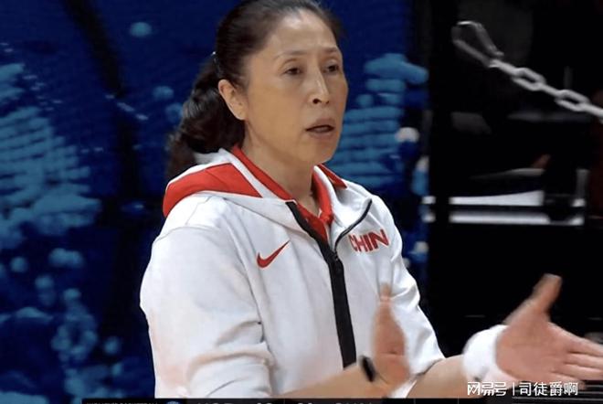 最后1完美体育3秒女篮教练的一个举动打乱日本阵脚直接绝夺冠！(图24)