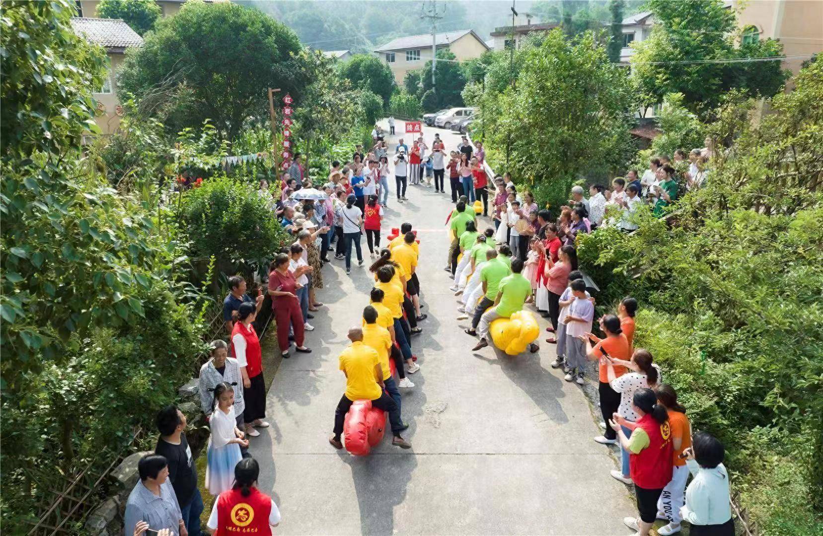 年度盘点 巴南体育①——完善提升体育设施 群众完美健身“举步可就”(图1)